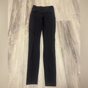 Lululemon Leggings with Side Pocket